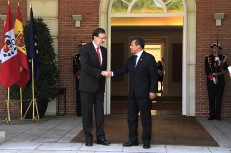 8/07/2015. Visita de Estado del presidente de Perú. El presidente del Gobierno, Mariano Rajoy, saluda al presidente de la República del Perú...